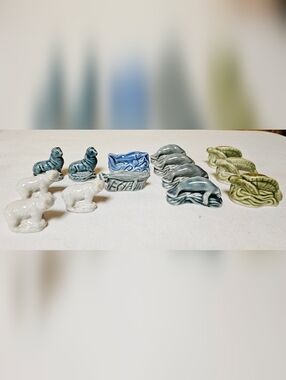 Wade Whimsies Set Of 14 Figurines Manatee, Polar Bear, Seal, Turtle